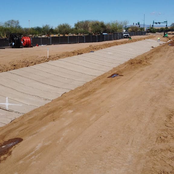 The Turf Reinforcement Mats on a slope to permanently prevent erosion