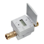 A smart water meter for better water utility management and leak detection