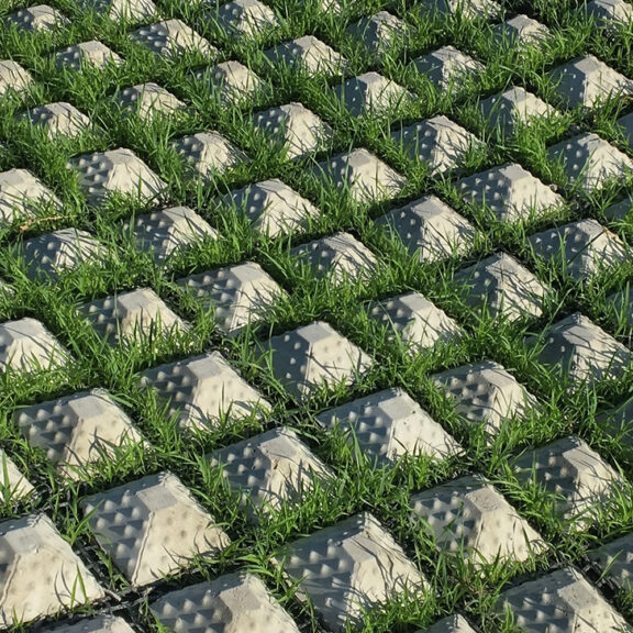 Shoreflex concrete blocks with grass.